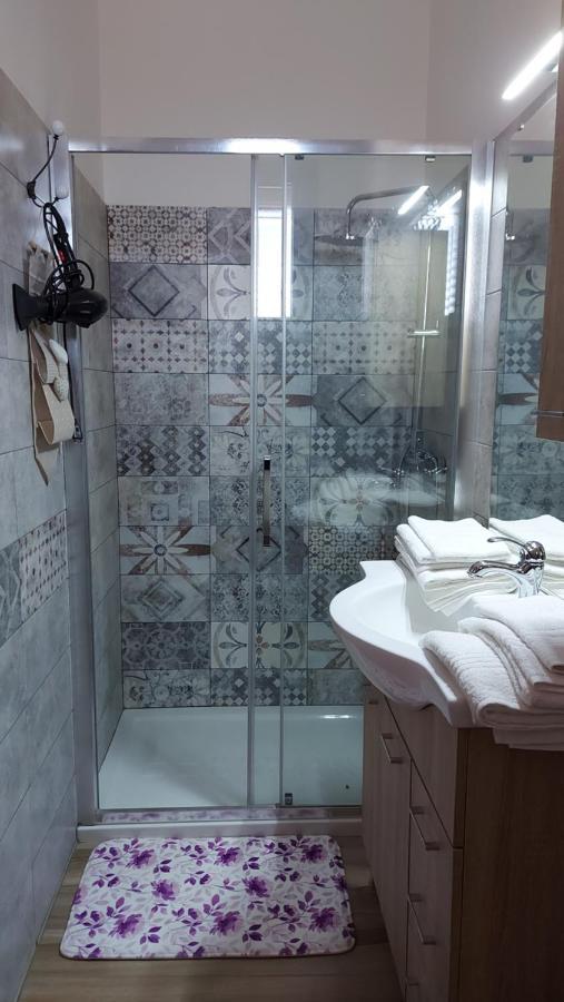 Oniro Specchia Bed & Breakfast エクステリア 写真
