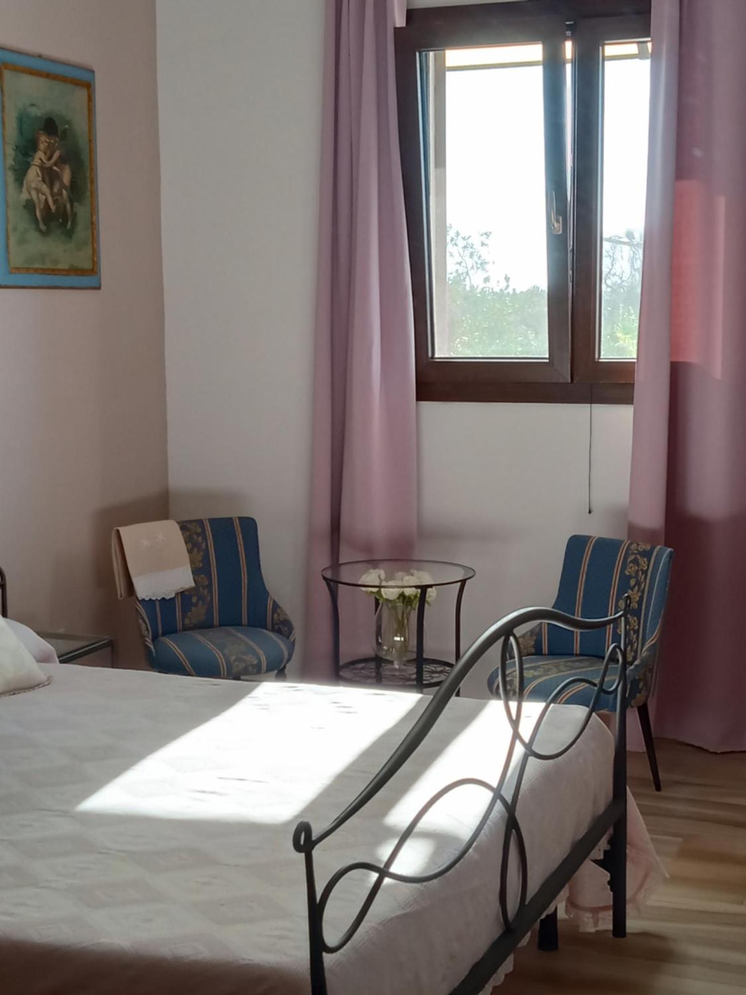 Oniro Specchia Bed & Breakfast エクステリア 写真