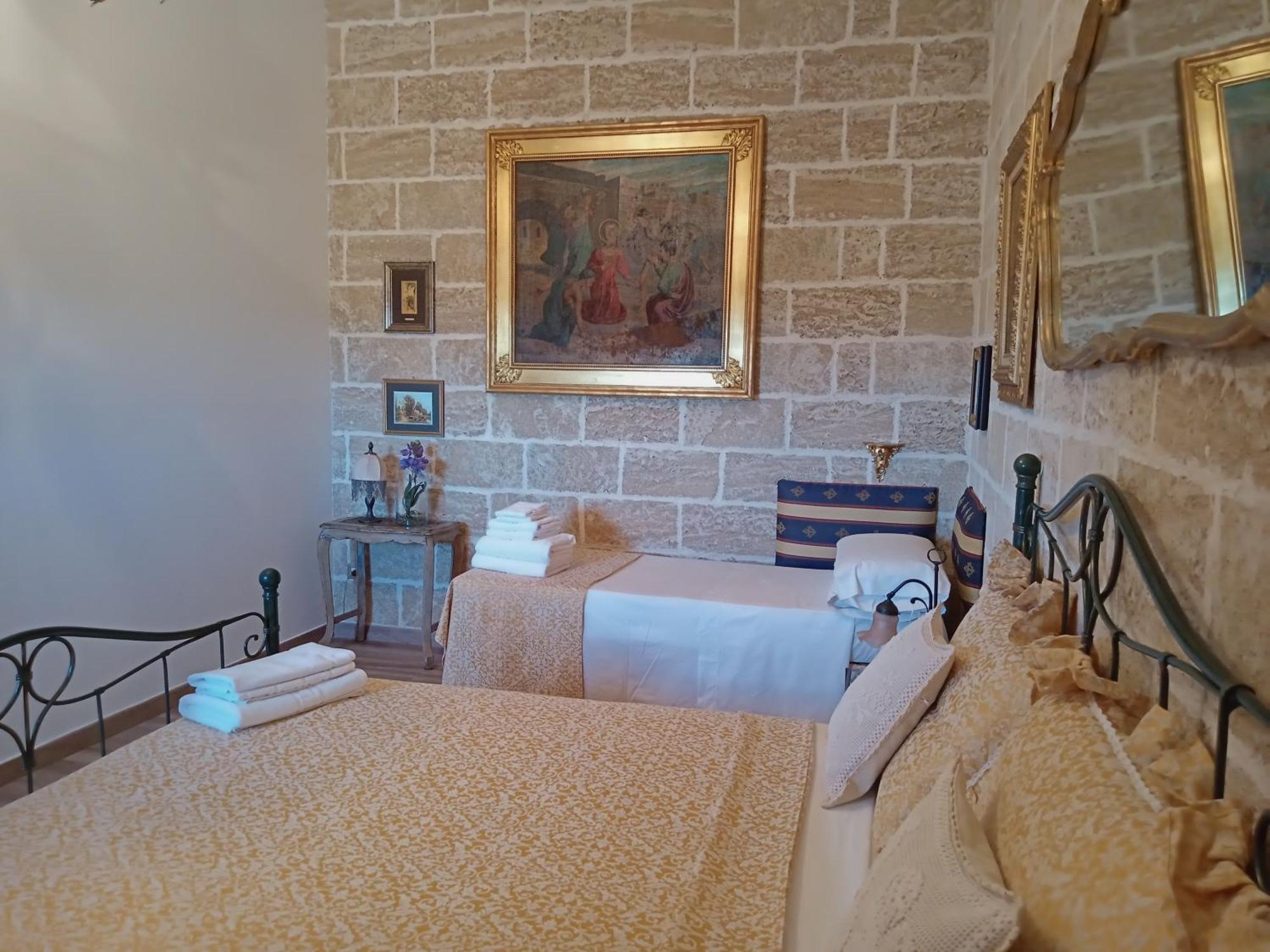 Oniro Specchia Bed & Breakfast エクステリア 写真